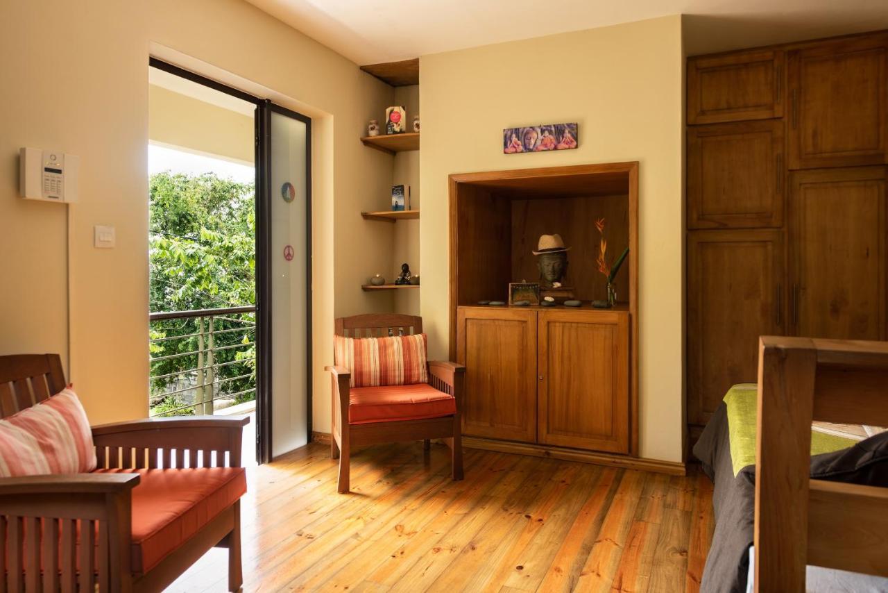 Happy Days Guest House Le Morne Extérieur photo