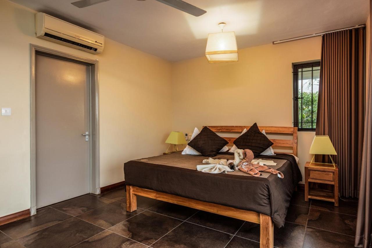 Happy Days Guest House Le Morne Extérieur photo