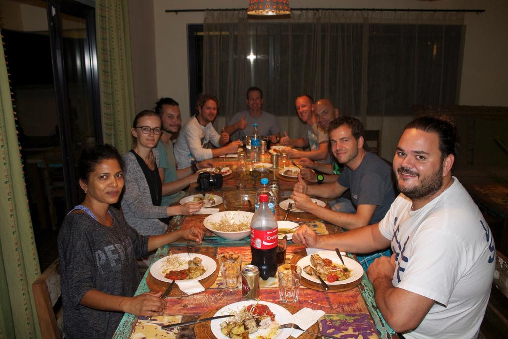 Happy Days Guest House Le Morne Extérieur photo