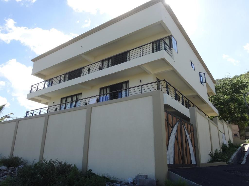 Happy Days Guest House Le Morne Extérieur photo